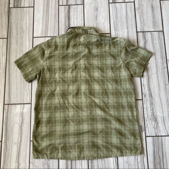 Mammut nylon button down. EUC like new - Picture 4 of 6